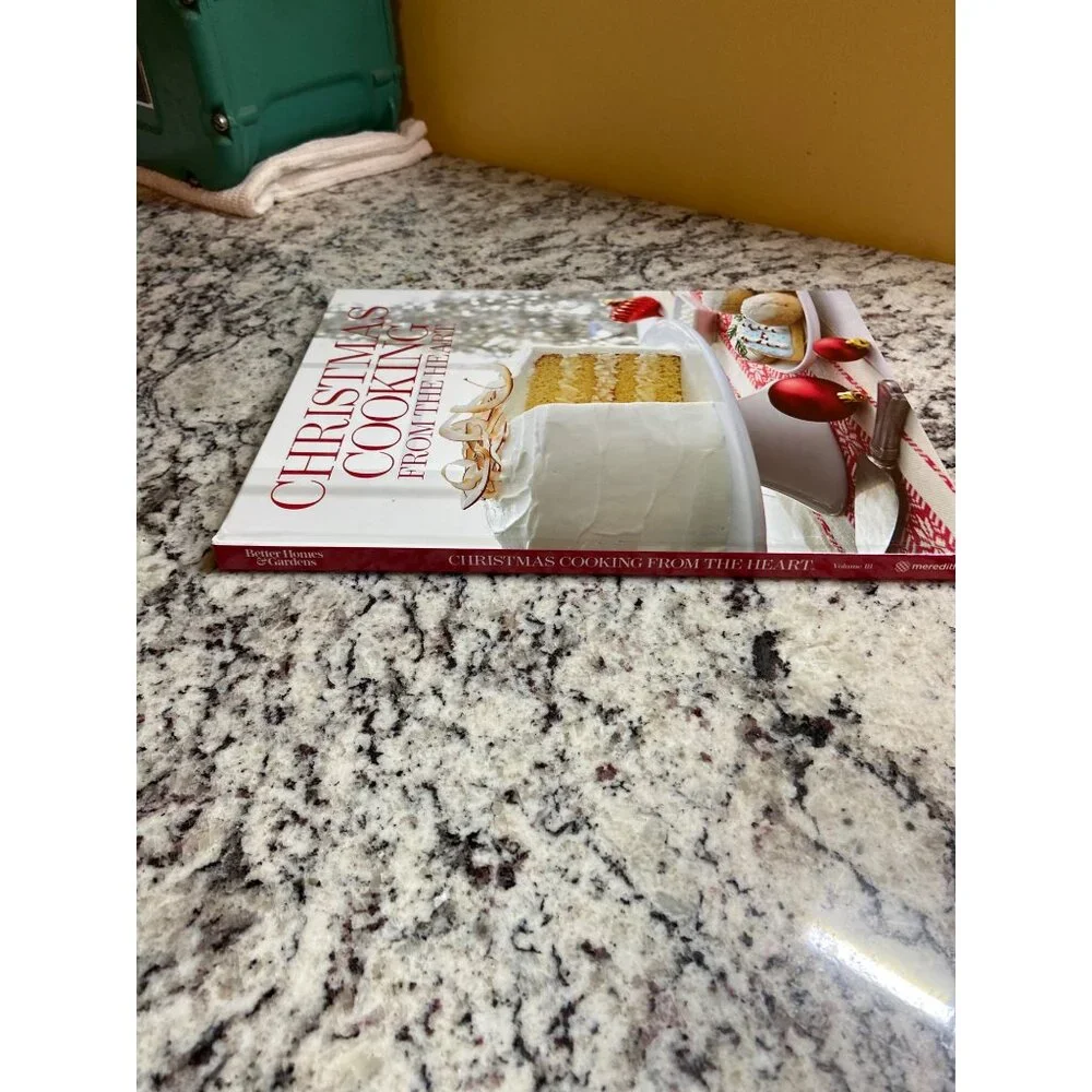 Better Homes & Gardens Christmas Cooking from the Heart 2019 Hardcover